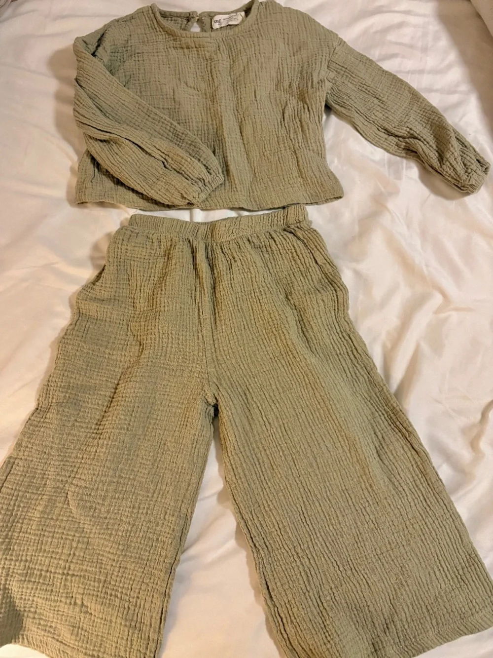 Pants and top matching set